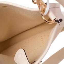 Pre Owned Hermes Nata/Craie Taurillon Clemence Leather Evelyne TPM Bag