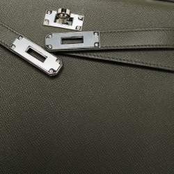 Pre Owned حقيبة هيرمس كيلي سيليار إكسسوار ذهبي جلد عجل بوكس بريك 28