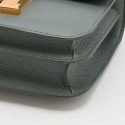مملوكة مسبقًا Hermes Vert Amande Epsom Leather Gold Finish Constance 18 Bag