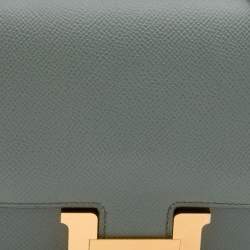 مملوكة مسبقًا Hermes Vert Amande Epsom Leather Gold Finish Constance 18 Bag