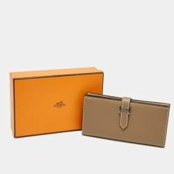 Pre Owned Hermes Etoupe Epsom Leather Bearn Gusset Wallet