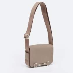 Pre Owned Hermès Etoupe Chèvre Mysore Leather Palladium Finish Geta Sangle Bag
