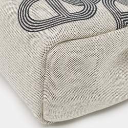 Hermes Noir/Ecru Vache Hunter and Circuit Toile H Plume Herbag Zip 31 Bag