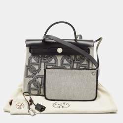 Hermes Noir/Ecru Vache Hunter and Circuit Toile H Plume Herbag Zip 31 Bag