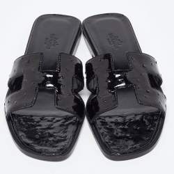 Hermès Black Patent Ostrich Oran Flat Slides Size 38