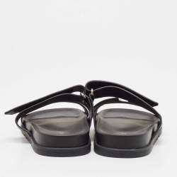 Pre Owned Hermès Black Leather Chypre Flat Sandals 40.5