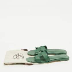 Pre Owned Hermes Green Leather Oran Flat Sandals Size 38