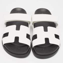 Pre Owned Hermes White Leather Chypre Flat Sandals Size 40.5