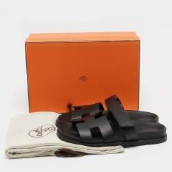 Pre Owned Hermes Black Leather Chypre Sandals Size 39