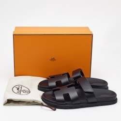 Pre Owned Hermès Black Leather Chypre Sandals Size 40