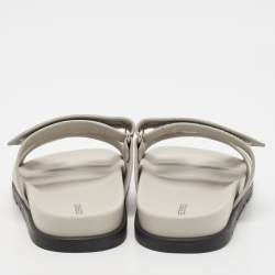 Pre Owned Hermes Grey Leather Chypre Sandals Size 40
