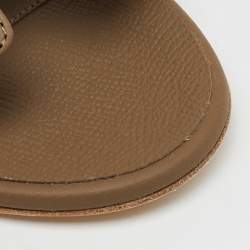 مملوكة مسبقًا Hermes Brown Leather Oasis Slide Sandals Size 38