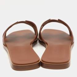 مملوكة مسبقًا Hermes Gold Leather Oran Flat Sandals Size 40.5