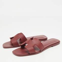 Pre Owned Hermès Burgundy Leather Oran Flat Slides Size 39