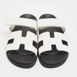 Pre Owned Hermes White/Black Leather Chypre Flat Slides Size 40