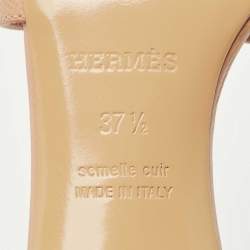 مملوكة مسبقًا صندل هيرمس أواسيس جلد بيج مقاس 37.5