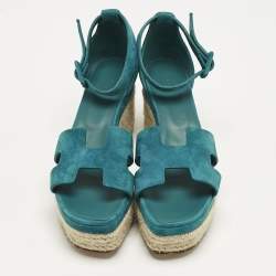 مملوكة مسبقًا Hermes Blue Suede Elda Wedge Sandals Size 39