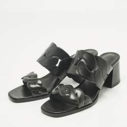 Pre Owned Hermes Black Leather Gaby Sandals Size 39