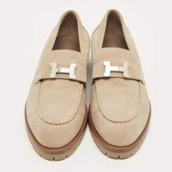 مملوكة مسبقًا حذاء لوفرز هيرميس فوبورغ شامواه بيج مقاس 40.5