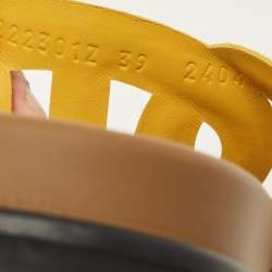 Pre Owned Hermes Extra Size 39 Yellow/Brown Suede Flat Sandals