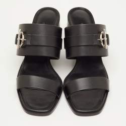 مملوكة مسبقًا صندل هيرميس كت جلد أسود كعب عريض مقاس 39.5