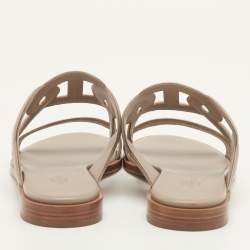 مملوكة مسبقًا Hermes Lagune Size 39.5 Khaki Beige Leather and Suede Flat Slide Sandals