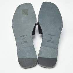 Pre Owned Hermès Giulia Studded Size 39.5 Black Leather Flat Slides