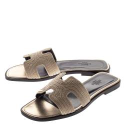 Pre Owned Hermes Metallic Pale Gold Twisted Metal Thread Oran Sandals Size 37
