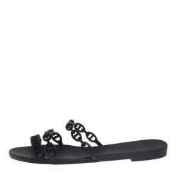 مملوكة مسبقًا Hermes Black Rubber Chain Slide Sandals Size 39