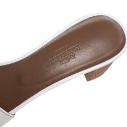 مملوكة مسبقًا Hermes White Leather Oasis Slide Sandals Size 37.5