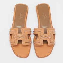 مملوكة مسبقًا صندل سلايد هيرمس أوران فلات جلد خوخي مرصع مقاس 37.5