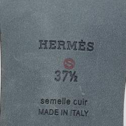 مملوكة مسبقًا Hermes Black Suede Studded Oran Sandals Size 37.5