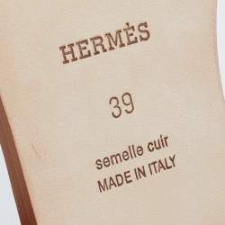 مملوكة مسبقًا Hermes White Leather Oran Flat Slide Sandals Size 39