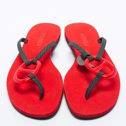 Hermes Red/Black Canvas Chene Dunkle Thong Flats Size 39