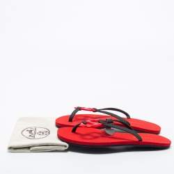 Hermes Red/Black Canvas Chene Dunkle Thong Flats Size 39