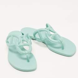 Pre Owned Hermes Green Rubber Egerie Thong Flats Size 38