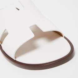 Pre Owned Hermes White Leather Oran Flat Sandals Size 44