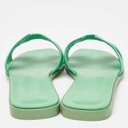 مملوكة مسبقًا Hermes Green Leather Oran Flat Slides Size 38
