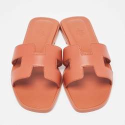 مملوكة مسبقًا Hermès Brown Leather Oran Flat Slides Size 38