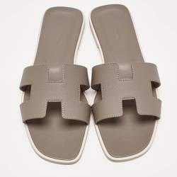 Hermès  Brown Leather Oran Flat Slides Size 38