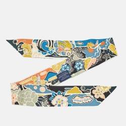 Hermès Multicolor Silk Bingata Vert Noir Saumon Twilly 