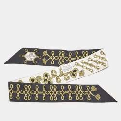 Pre Owned Hermès Black/White Galons et Brandebourg Silk Twilly Scarf