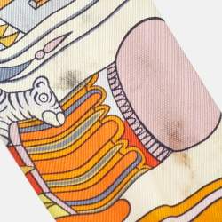 مملوكة مسبقًا Hermès Orange Animapolis Silk Twilly Scarf