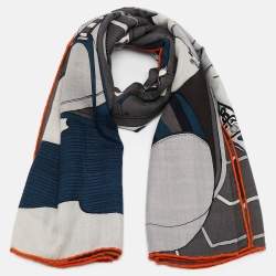 Pre Owned Hermès Grey Printed Cashmere Blend Mysterious Rider Scarf