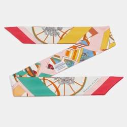 مملوكة مسبقًا Hermes Rose Springs Springs Silk Twilly