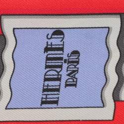 مملوكة مسبقًا Hermes Multicolor Carré en Boucles Silk Twilly