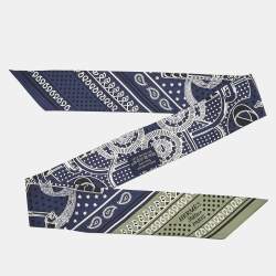 Pre Owned Hermès Navy Blue Eperon d'Or Printed Silk Twilly