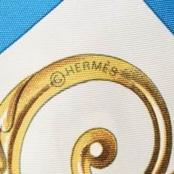 Pre Owned Hermès White Attelage en Arbalete Silk Scarf
