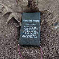 مملوكة مسبقًا Hermes Brown, Cream Cashmere Muffler