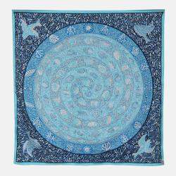 مملوكة مسبقًا Hermes La Legende Du Poisson Corail Blue Silk Scarf